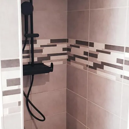 Le Pommier * Aiglun (Alpes-de-Haute-Provence)