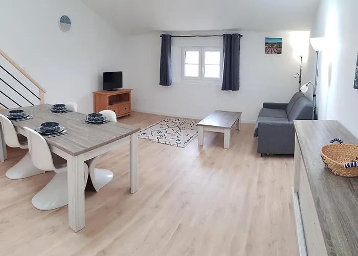 Le Pommier Aiglun (Alpes-de-Haute-Provence)