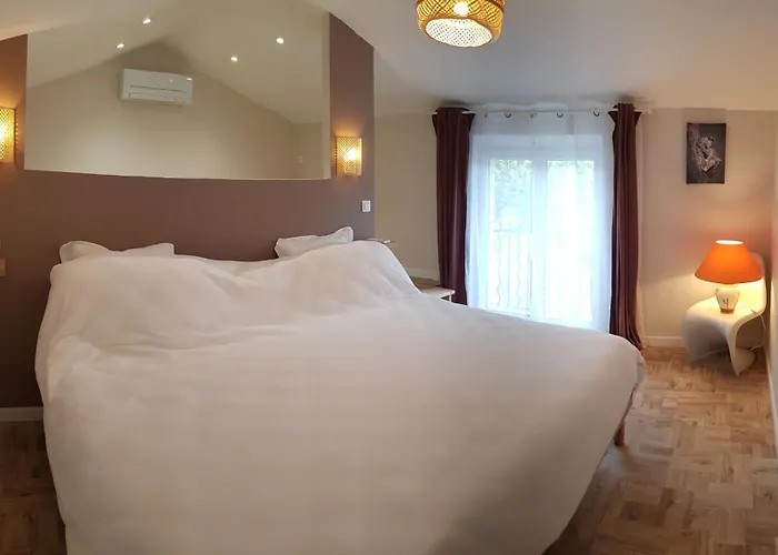 Le Pommier Apartment