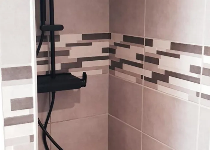 Le Pommier * Aiglun (Alpes-de-Haute-Provence)