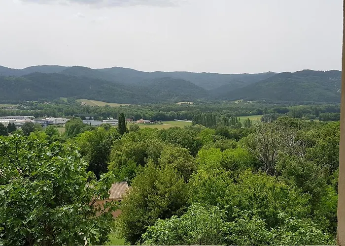 Le Pommier Apartment