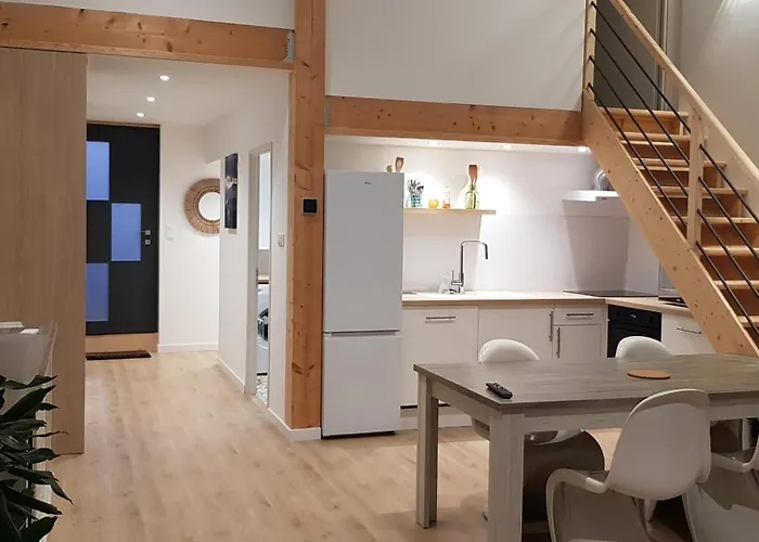 Le Pommier Apartment